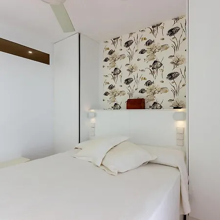Amazing In With House Sea View Apartment