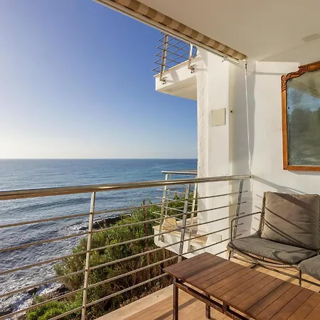 Amazing In With House Sea View Apartment