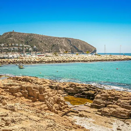Amazing In With House Sea View *